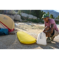 Therm a Rest NeoAir Xlite NXT Regular Solar Flare opblaasslaapmat
