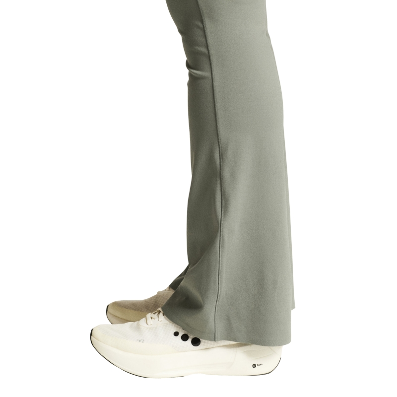 Craft Collective Flares Women's Leaf