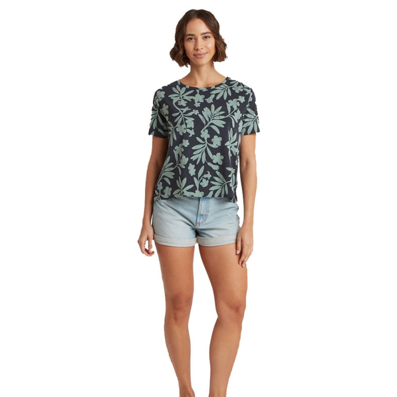 Sherpa Neha Relaxed Tee Women's Black Gurans