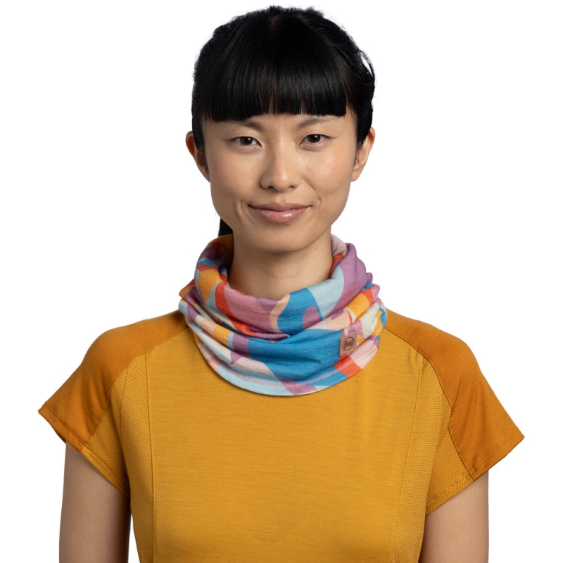Buff Surfrider Merino Lightweight Digital Prints Lague Pink sjaal en col