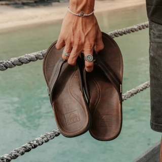 Reef Leather Offshore Dark Brown