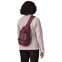 Patagonia Atom Sling 8L Berry Fig schoudertas