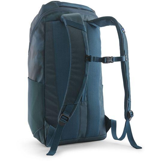 Patagonia Black Hole Pack 25L Sastrugi: Summit Blue middelgrote wandelrugzak (20 t/m 29 liter)