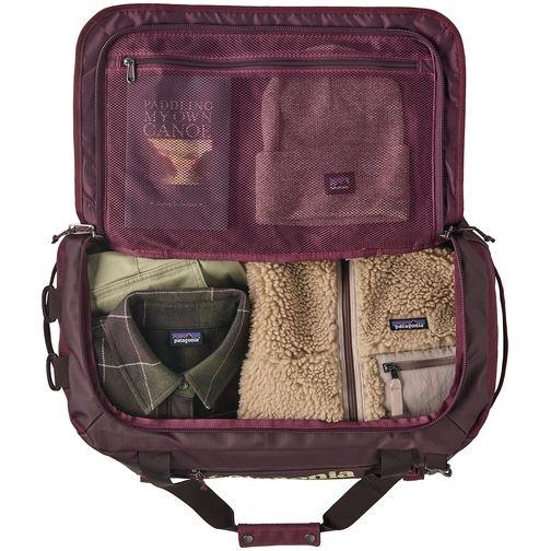 Patagonia Black Hole Duffel 40L Berry Fig tot 50 liter