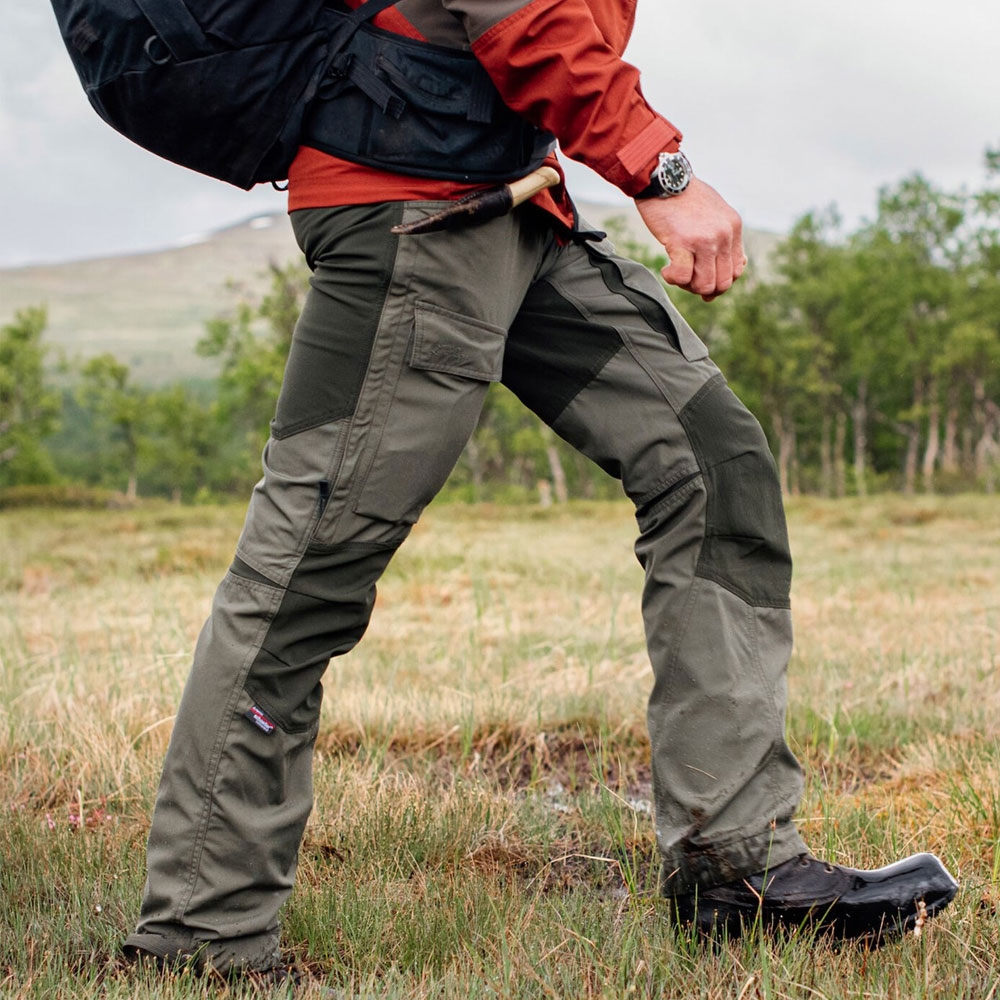 Lundhags Authentic II Ms Pant Forest Green/Dark Forest Green 1114095-619 broeken online bestellen bij Kathmandu Outdoor & Travel