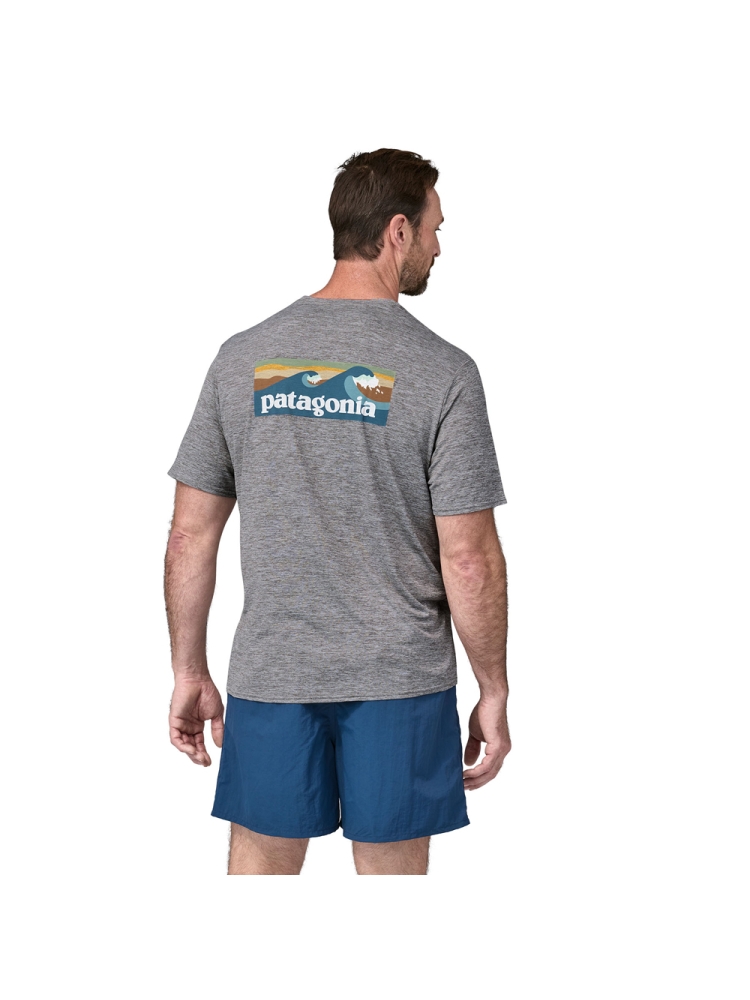 Patagonia Cap Cool Daily Graphic Shirt - Waters Boardshort Logo Abalone Blue:  45355-BLAF shirts en tops online bestellen bij Kathmandu Outdoor & Travel