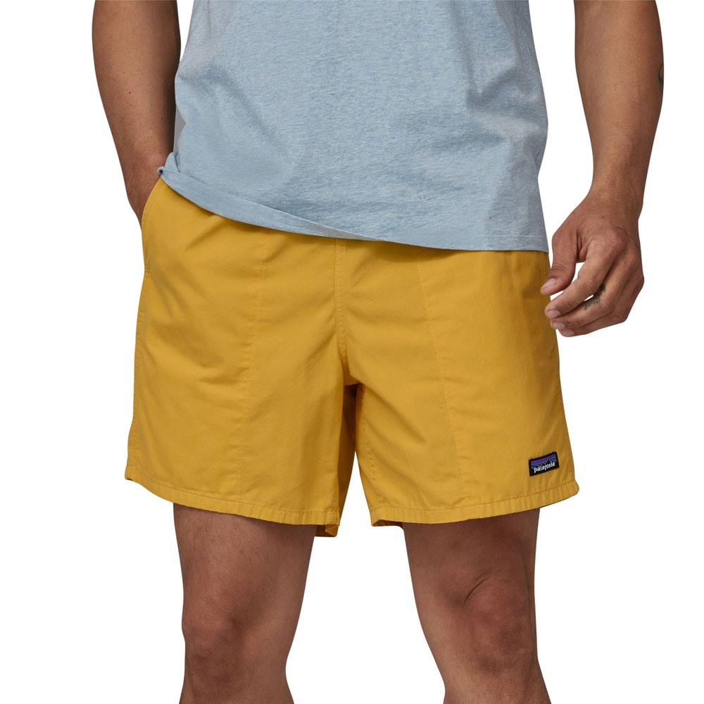 Patagonia Funhoggers Shorts Surfboard Yellow 57145-SUYE broeken online bestellen bij Kathmandu Outdoor & Travel