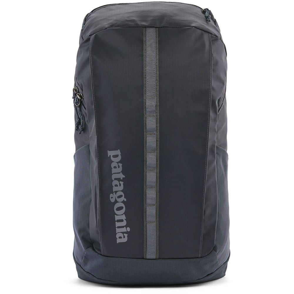 Patagonia Black Hole Pack 25L Smolder Blue 49298-SMDB dagrugzakken online bestellen bij Kathmandu Outdoor & Travel