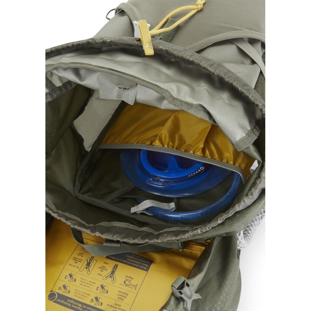 Lowe Alpine Yacuri 48 Army/Stone FMQ-56-ARS dagrugzakken online bestellen bij Kathmandu Outdoor & Travel