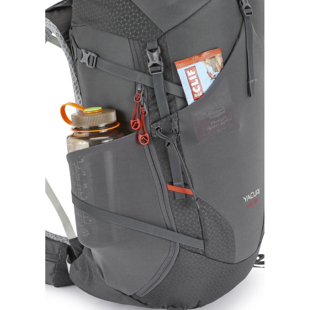 Lowe Alpine Yacuri ND38 Anthracite/Graphene FMQ-63-AGR dagrugzakken online bestellen bij Kathmandu Outdoor & Travel