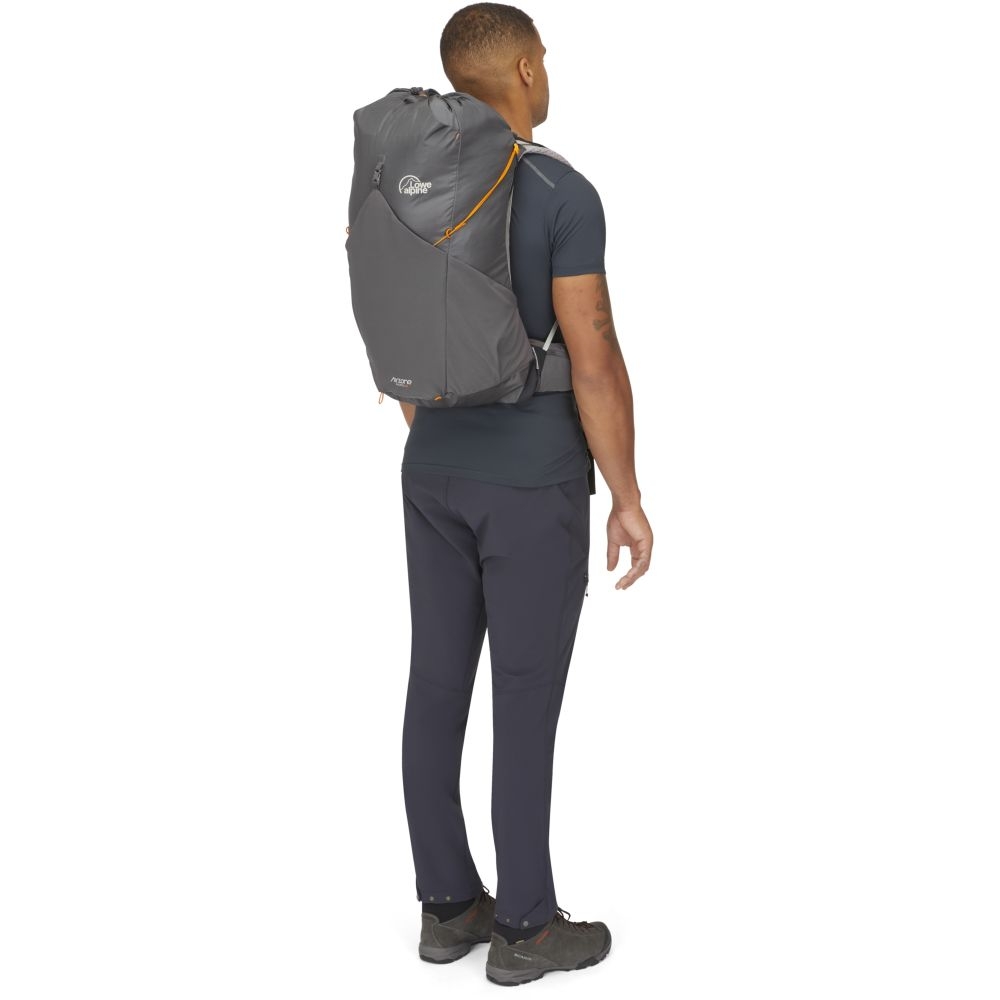 Lowe Alpine AirZone Ultra 36 Graphene FTF-47-GRH-LRG dagrugzakken online bestellen bij Kathmandu Outdoor & Travel