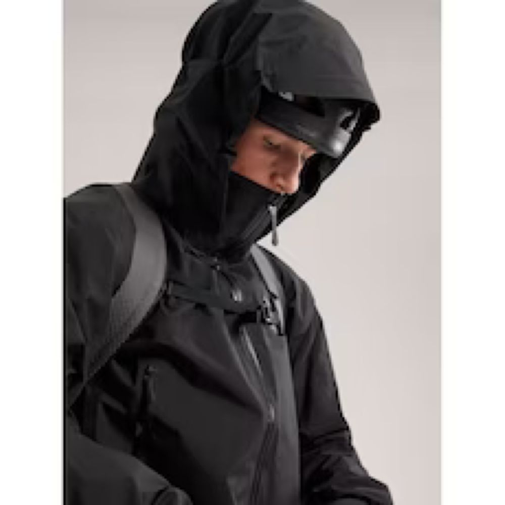 Arc'teryx Beta AR Jacket Black 7082-Black jassen online bestellen bij Kathmandu Outdoor & Travel