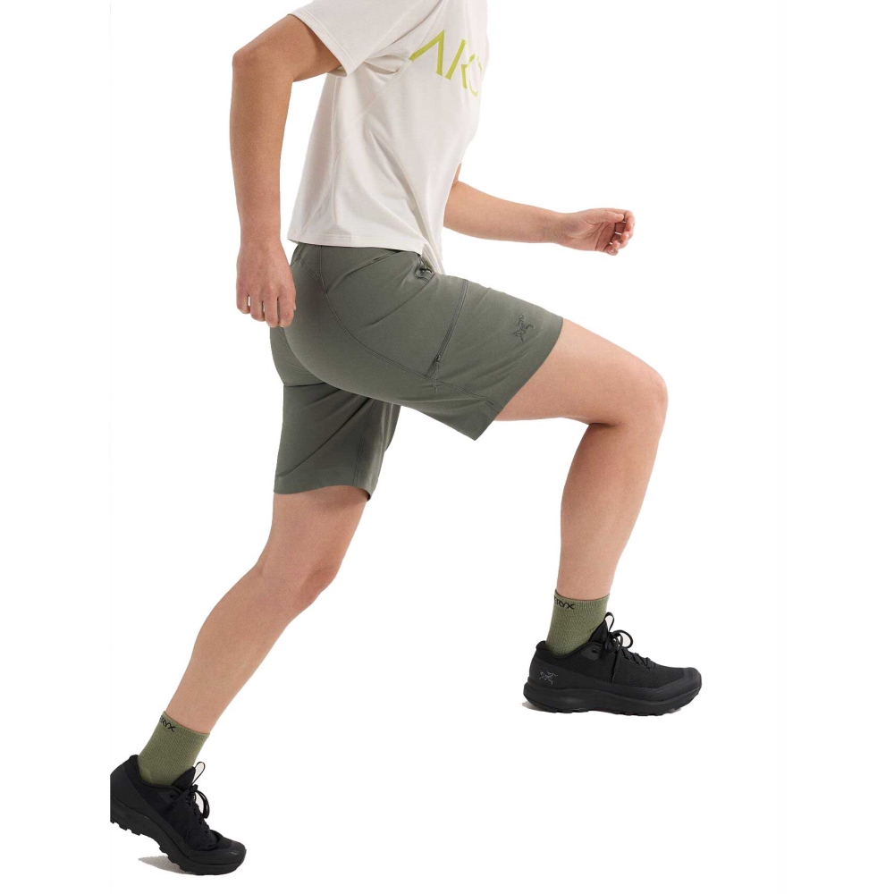 Arc'teryx Gamma Short 9' Women's Forage 7683-Forage broeken online bestellen bij Kathmandu Outdoor & Travel
