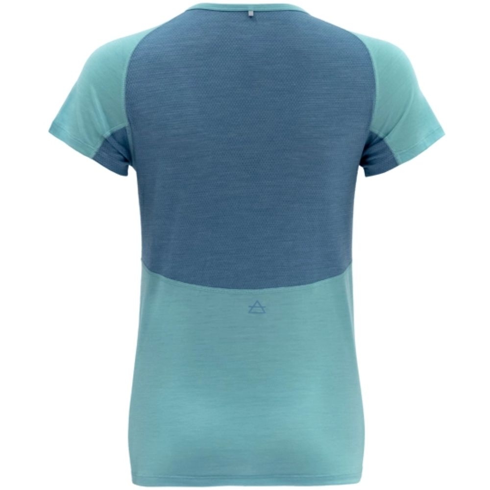 Devold Running Merino 130 T-Shirt Women's Tropical GO 293 219 B-345A shirts en tops online bestellen bij Kathmandu Outdoor & Travel