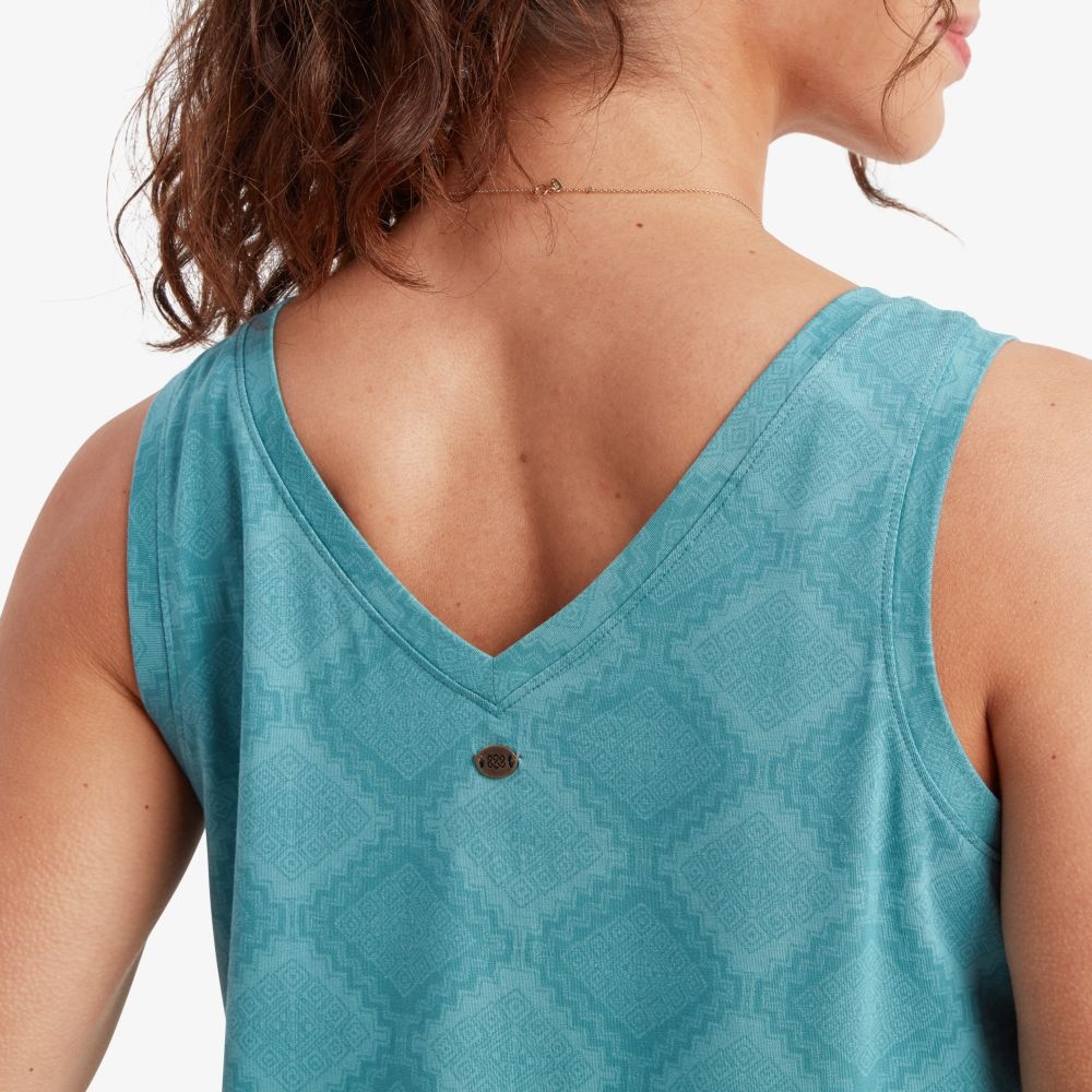 Sherpa Adventure Gear Neha High Neck Tank Women's Light Hydra Barely There SW20020-872 shirts en tops online bestellen bij Kathmandu Outdoor & Travel
