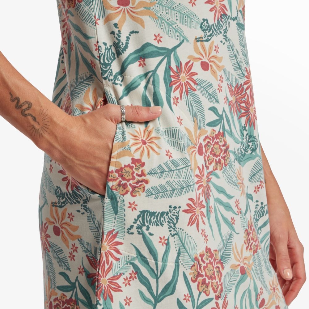 Sherpa Adventure Gear Padma Tie Back Dress Women's Peetho Tiger Floral SW24042-234 jurken en rokken online bestellen bij Kathmandu Outdoor & Travel