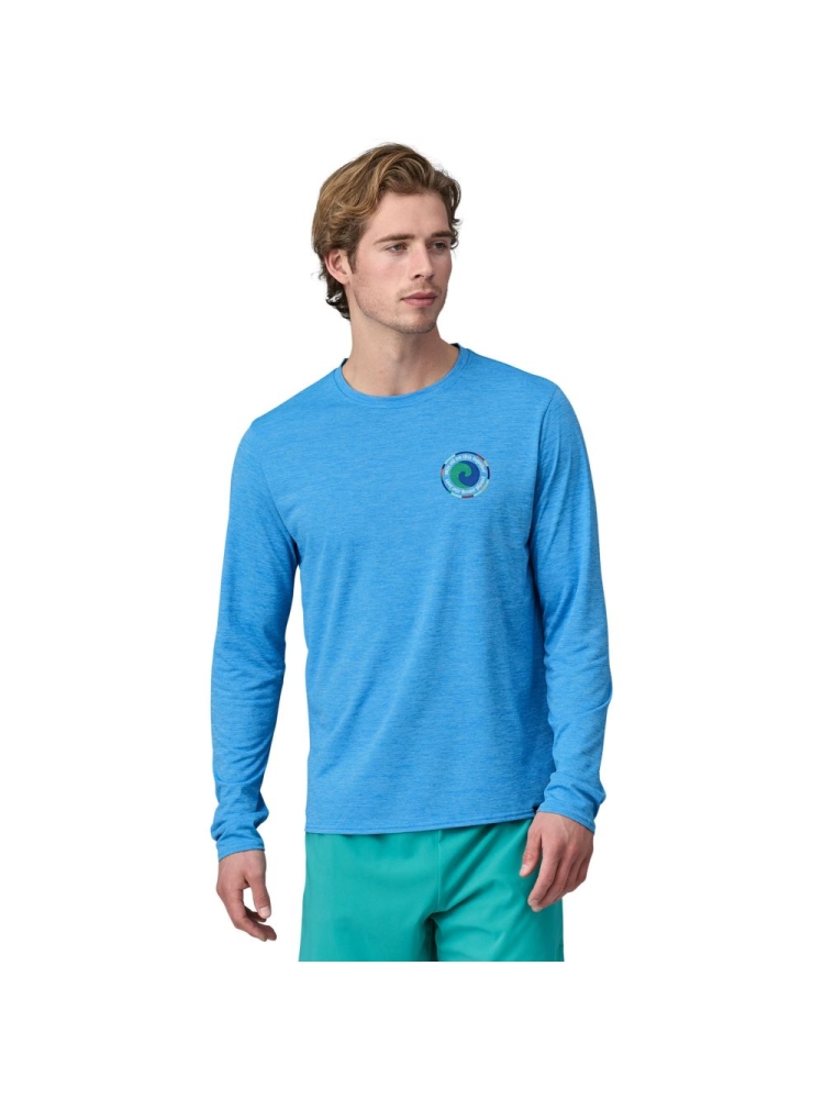 Patagonia L/S Cap Cool Daily Graphic Shirt Unity Fitz: Vessel Blue X-Dye 45190-UFVX shirts en tops online bestellen bij Kathmandu Outdoor & Travel