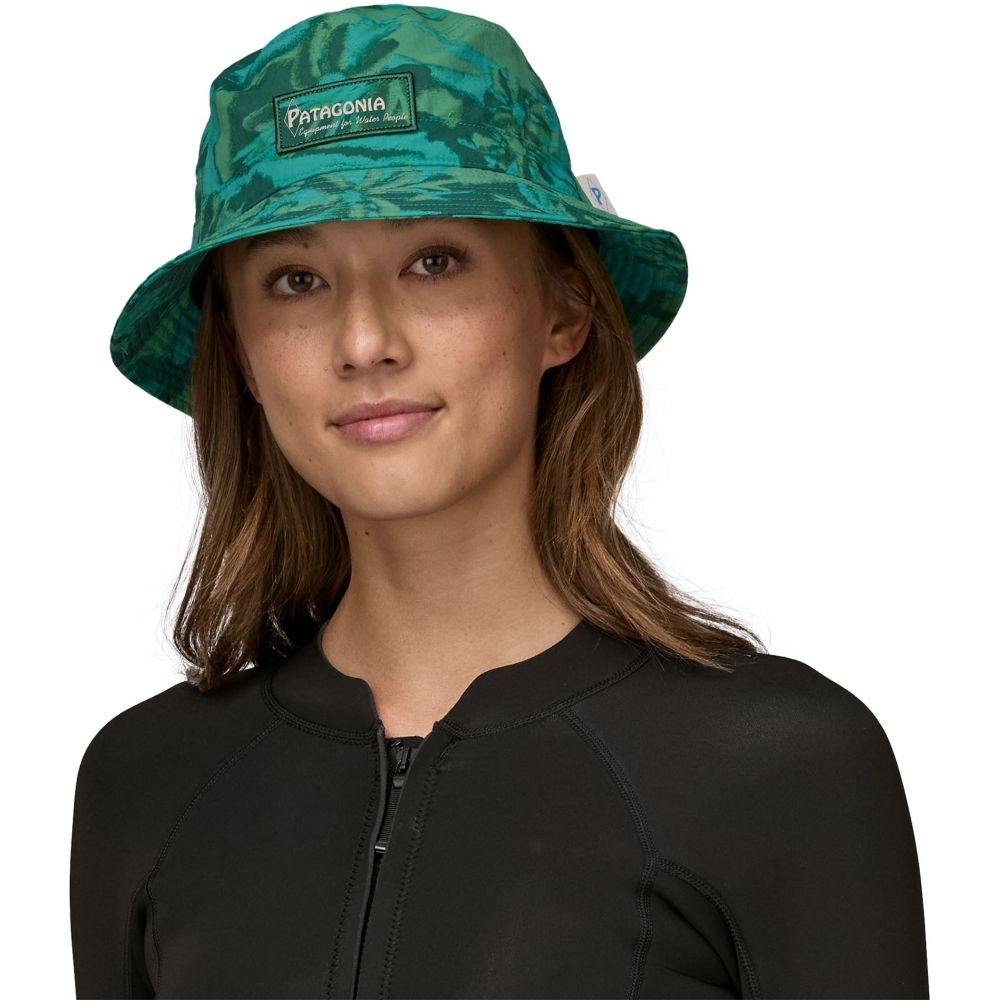 Patagonia Wavefarer Bucket Hat Water People Banner: Cliffs an 29157-WPCC kleding accessoires online bestellen bij Kathmandu Outdoor & Travel