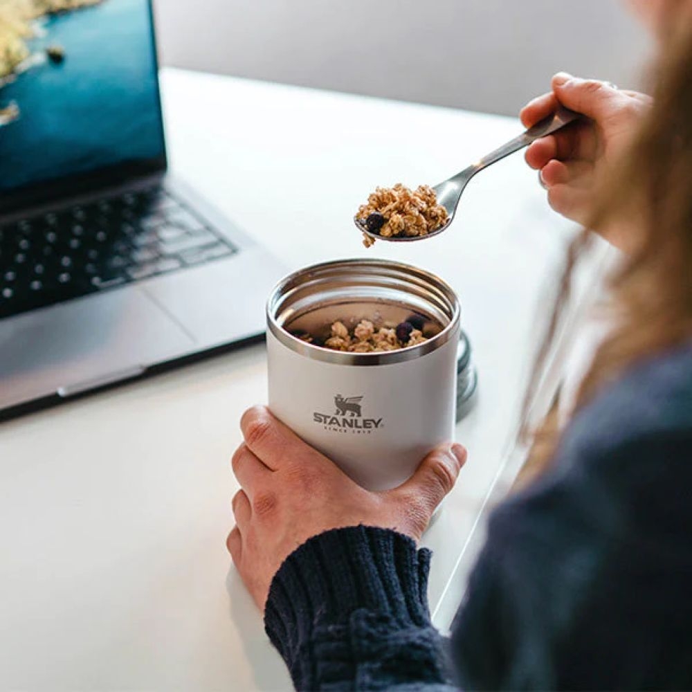 Stanley The Adventure To-Go Food Jar .53L Polar 10-10836-007 drinkflessen en thermosflessen online bestellen bij Kathmandu Outdoor & Travel