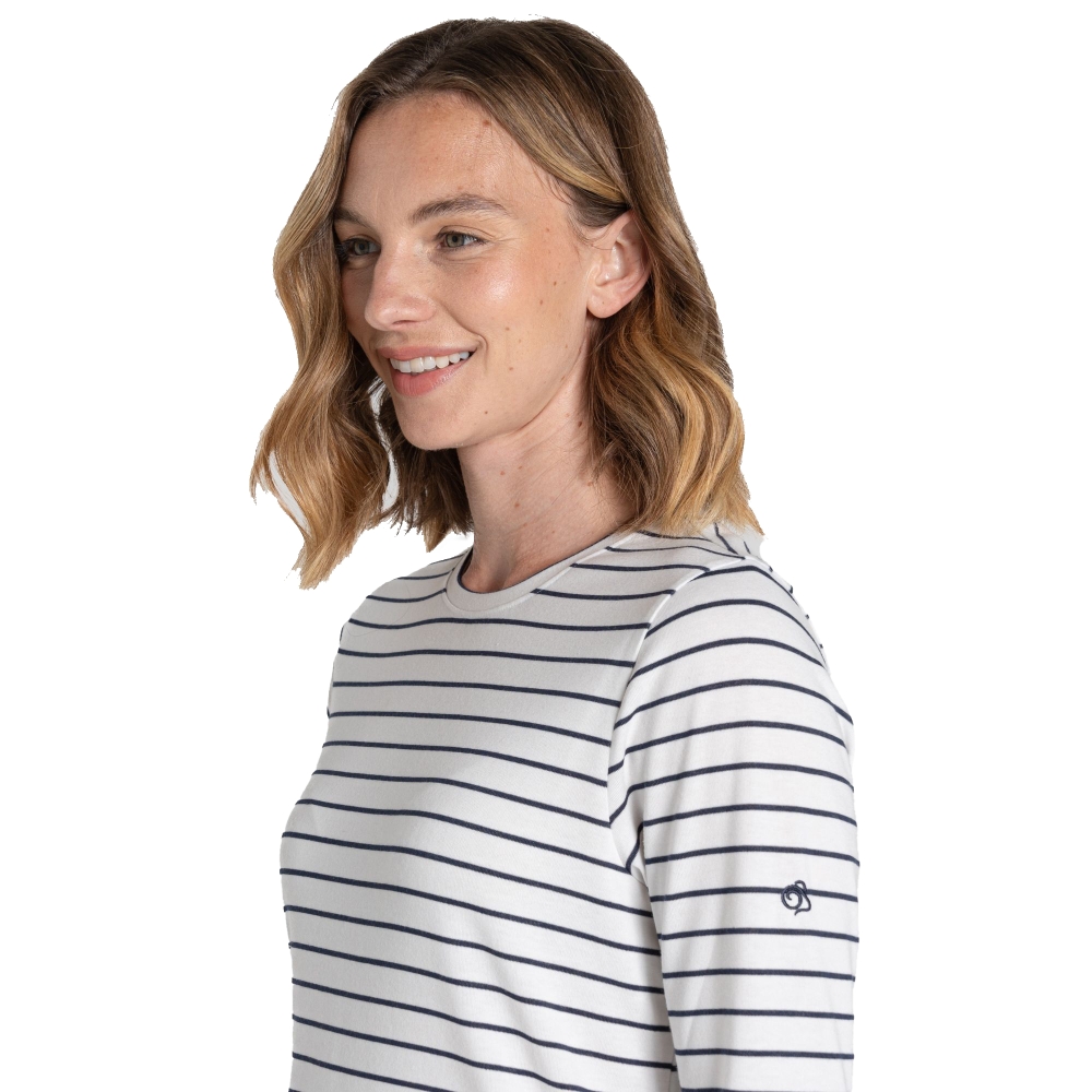 Craghoppers NosiLife Akona LS Top Women's BlueNavy Str CWT1368-4IR shirts en tops online bestellen bij Kathmandu Outdoor & Travel