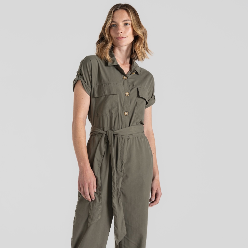Craghoppers NosiLife Hauku Jumpsuit Women's Wild Olive CWJ1362-CZL broeken online bestellen bij Kathmandu Outdoor & Travel