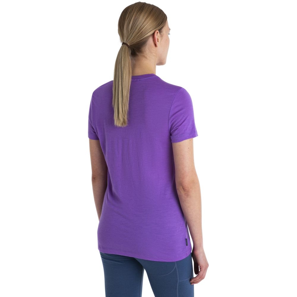 Icebreaker Mer 150 Tech Lite III SS Tee Women's Magic 0A56Y8B-731 shirts en tops online bestellen bij Kathmandu Outdoor & Travel