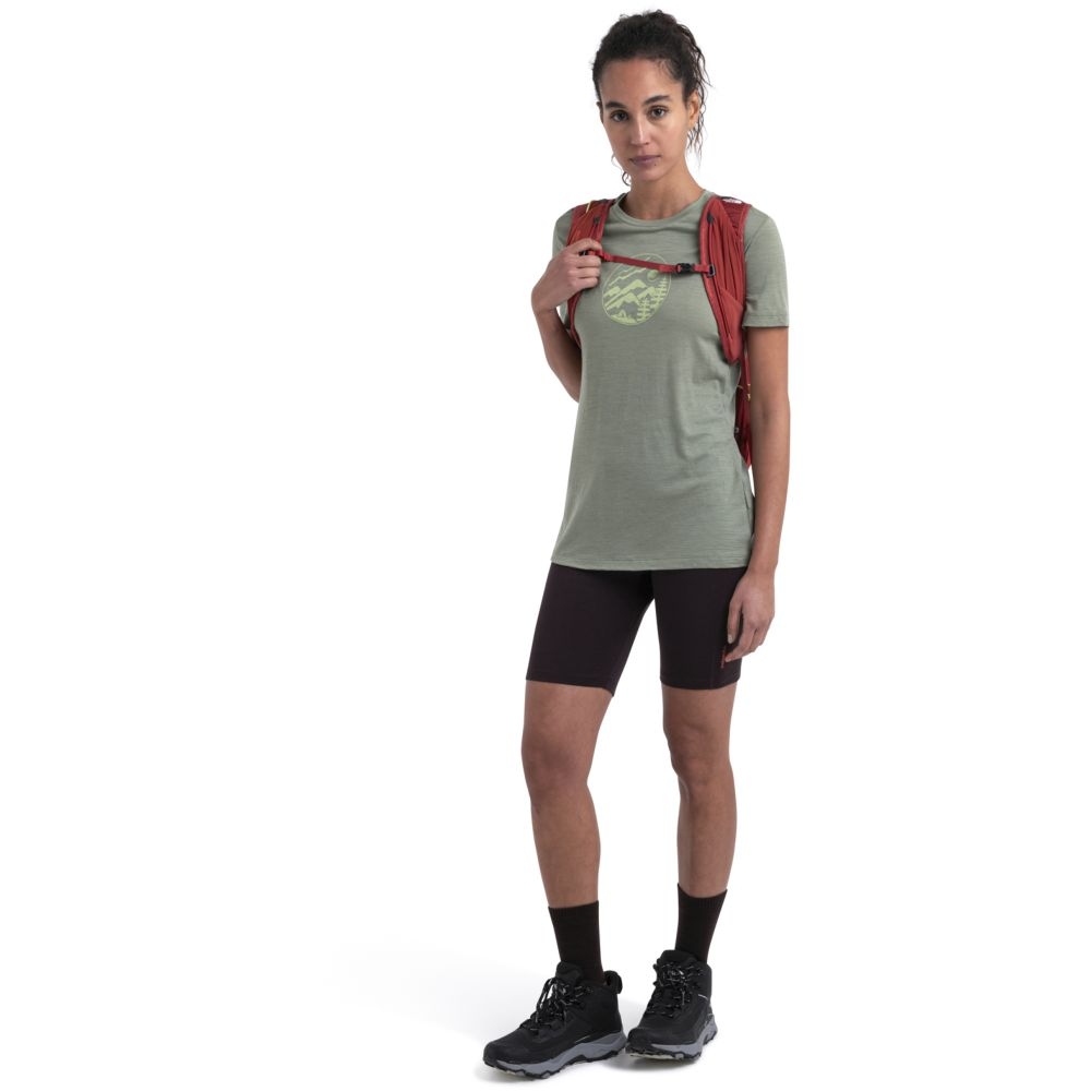 Icebreaker Merino 150 Tech Lite III SS Tee Camp Circ Women's Lichen 0A56YDA-741 shirts en tops online bestellen bij Kathmandu Outdoor & Travel