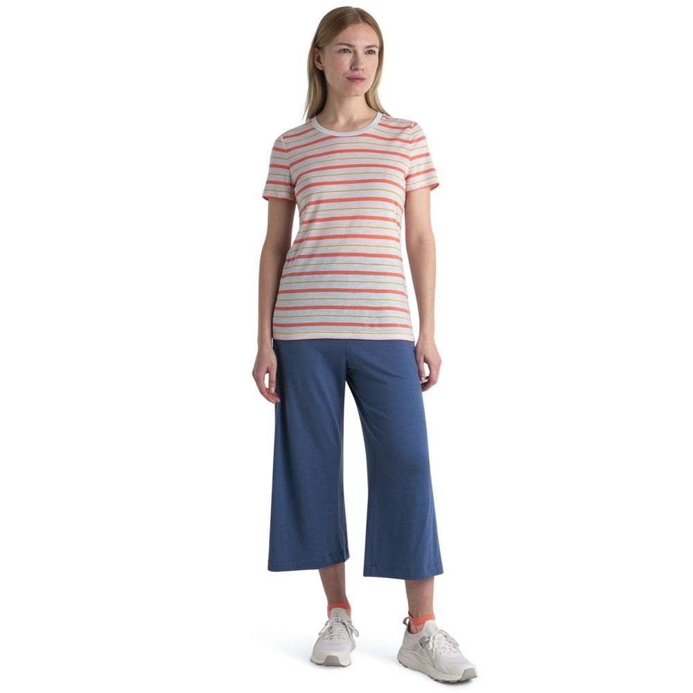 Icebreaker Wave SS Tee Stripe Women's Ecru Hthr/Tang/Luxs 0A56DJB-811 shirts en tops online bestellen bij Kathmandu Outdoor & Travel