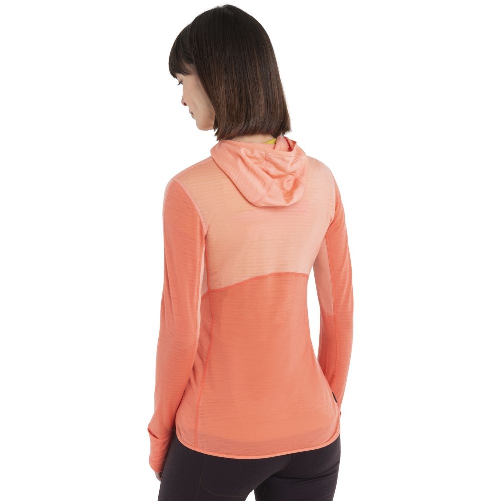 Icebreaker Merino 200 Realfleece Descender LS Zip Hood Women' Glow/Tang/Cb 0A56YNC-961 fleeces en truien online bestellen bij Kathmandu Outdoor & Travel