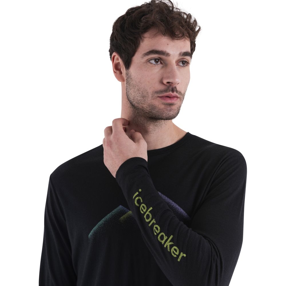 Icebreaker Merino 150 Tech Lite III LS Tee Peak Glow Black 0A56WJ0-011 shirts en tops online bestellen bij Kathmandu Outdoor & Travel