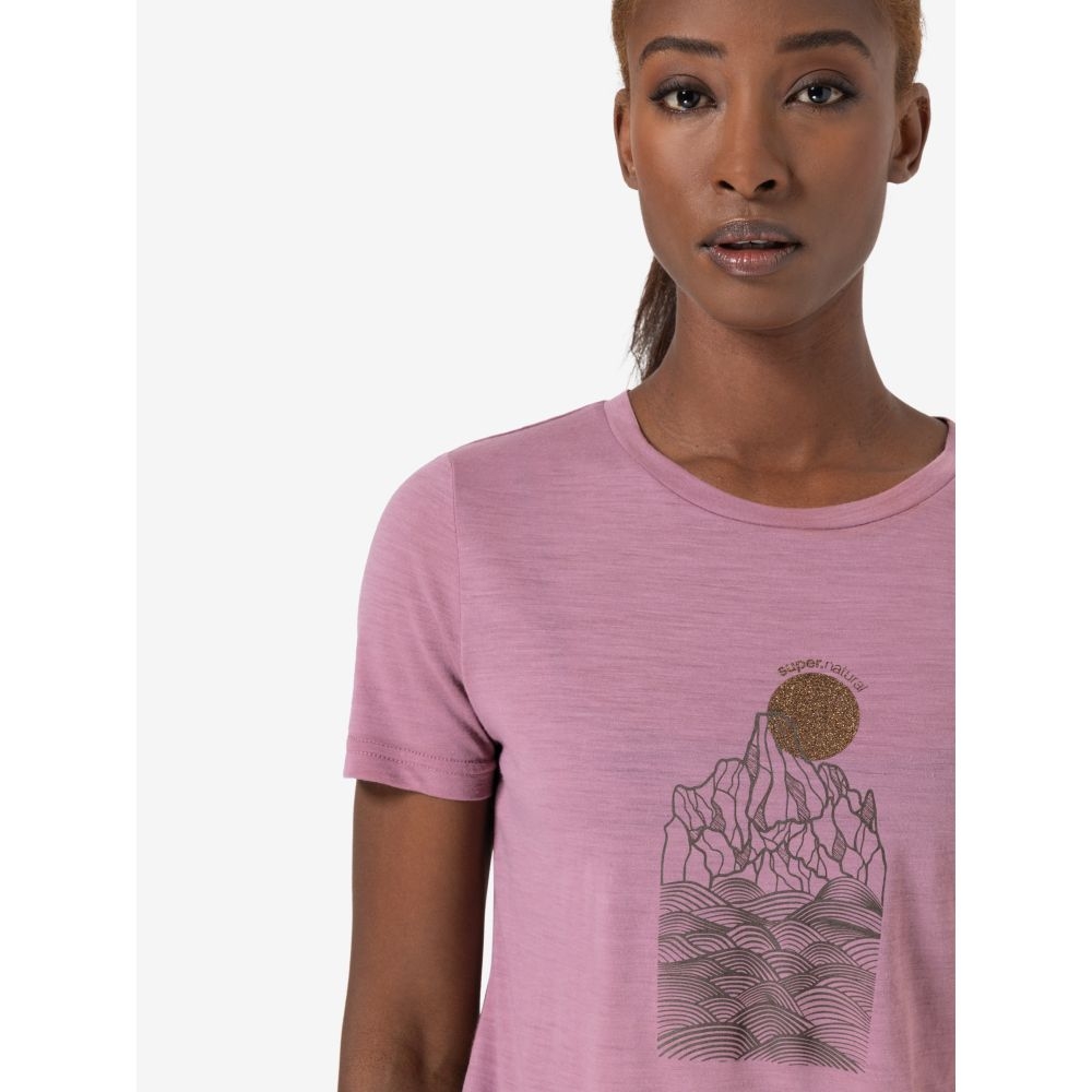 Super Natural Preikestolen Cliffs Tee Women's Orchid/Canteen/Copper SNWP03128-79A shirts en tops online bestellen bij Kathmandu Outdoor & Travel