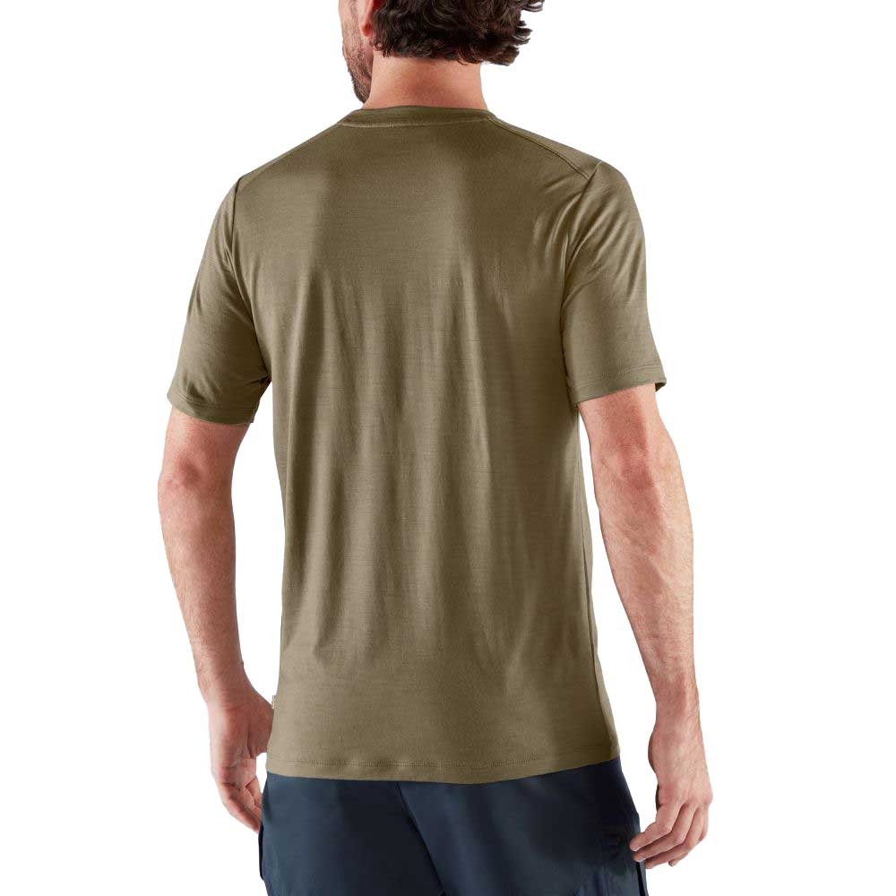 Fjällräven Abisko Wool Short Sleeve Laurel Green 87193-625 shirts en tops online bestellen bij Kathmandu Outdoor & Travel