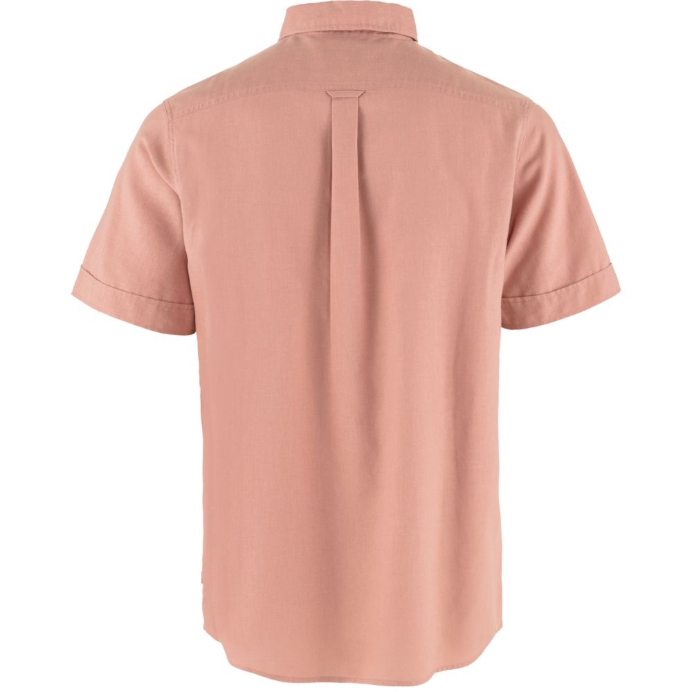 Fjällräven Övik Travel Shirt Short Sleeve Dusty Rose 87039-300 shirts en tops online bestellen bij Kathmandu Outdoor & Travel