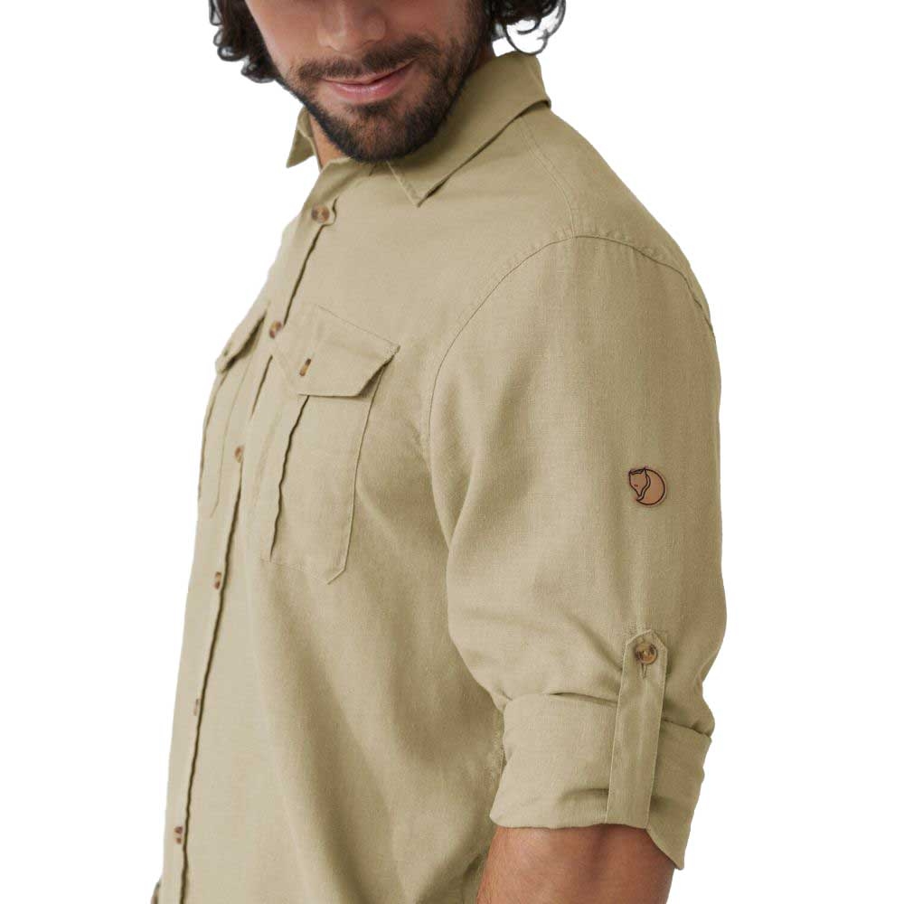 Fjällräven Övik Travel Shirt Long Sleeve Chalk White 87208-113 shirts en tops online bestellen bij Kathmandu Outdoor & Travel