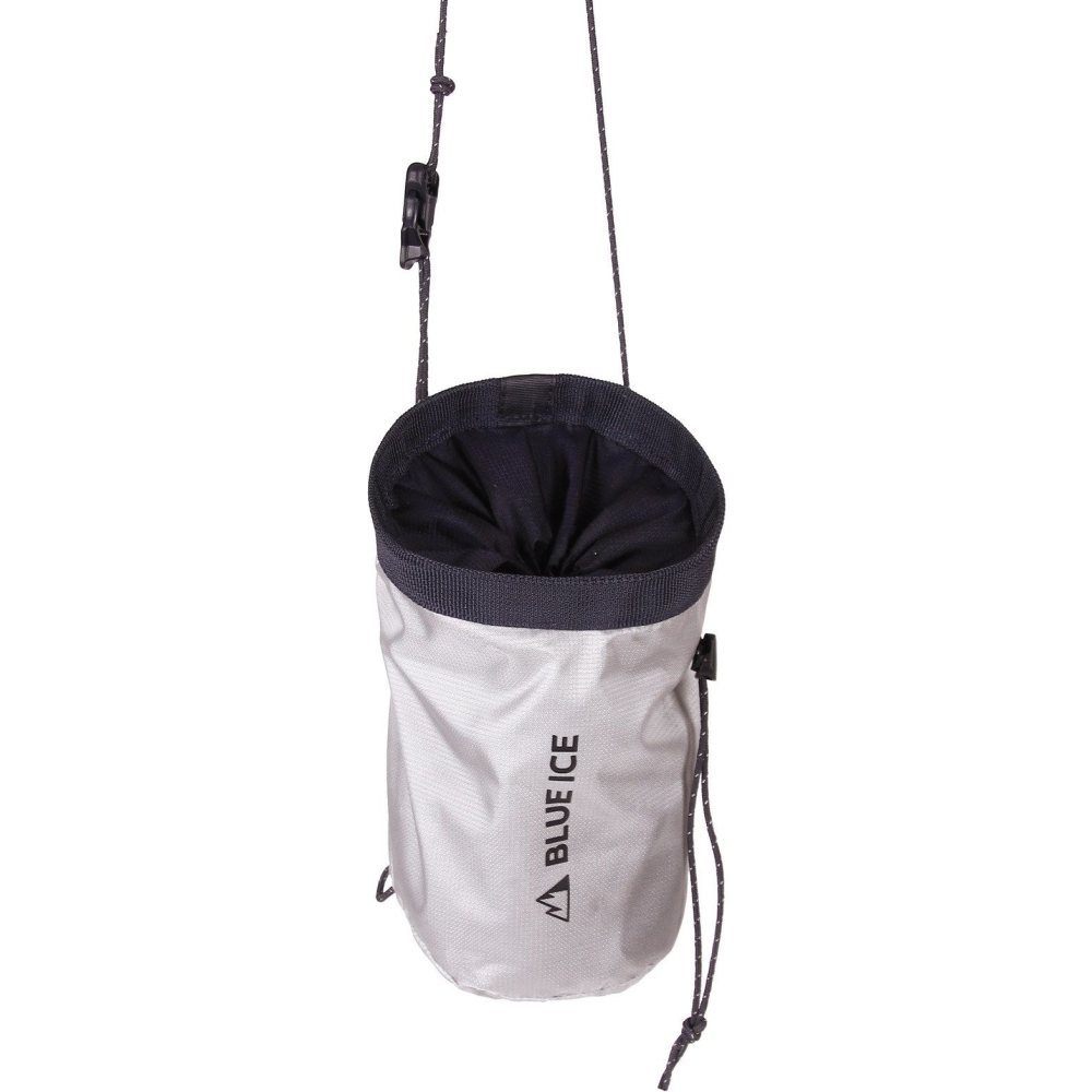 Blue Ice Sender Chalkbag Glacier Grey 100404-GLA-SNA pof, pofzakken en training online bestellen bij Kathmandu Outdoor & Travel