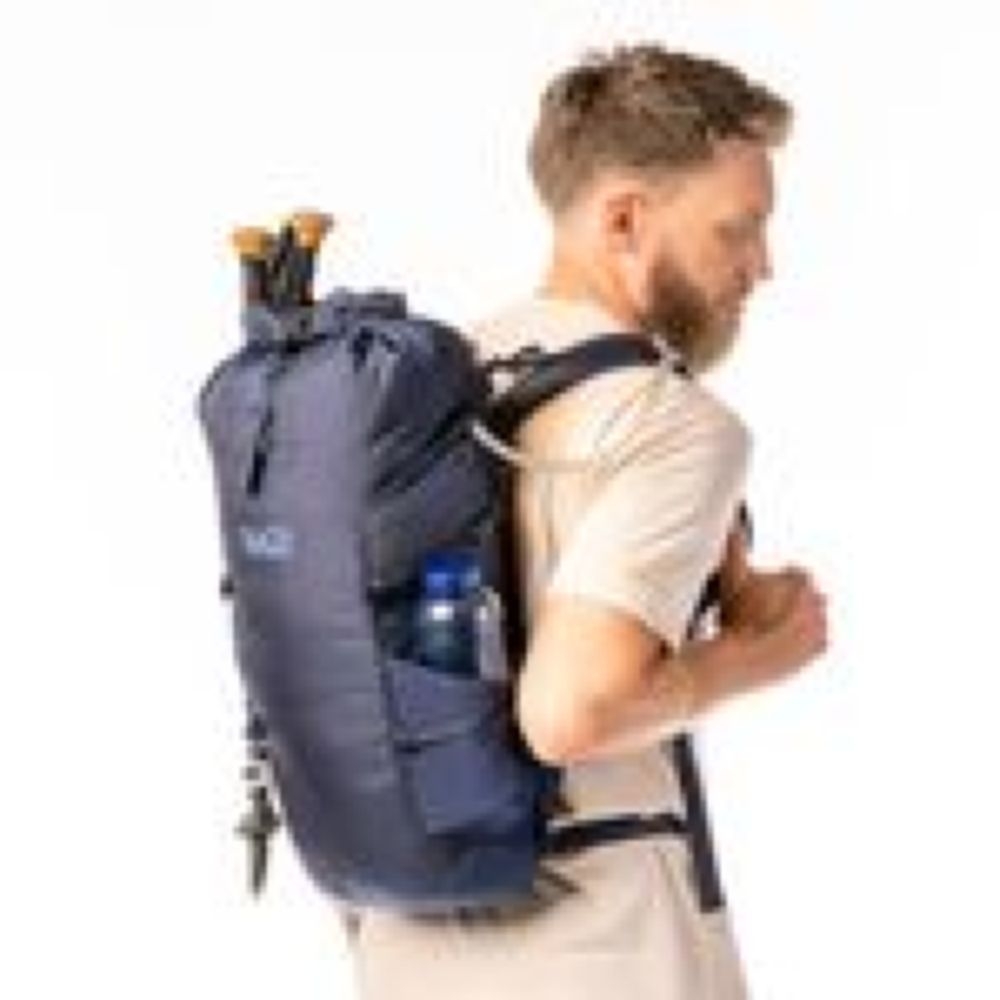 Bach Molecule 15 Black B420992-0001 dagrugzakken online bestellen bij Kathmandu Outdoor & Travel
