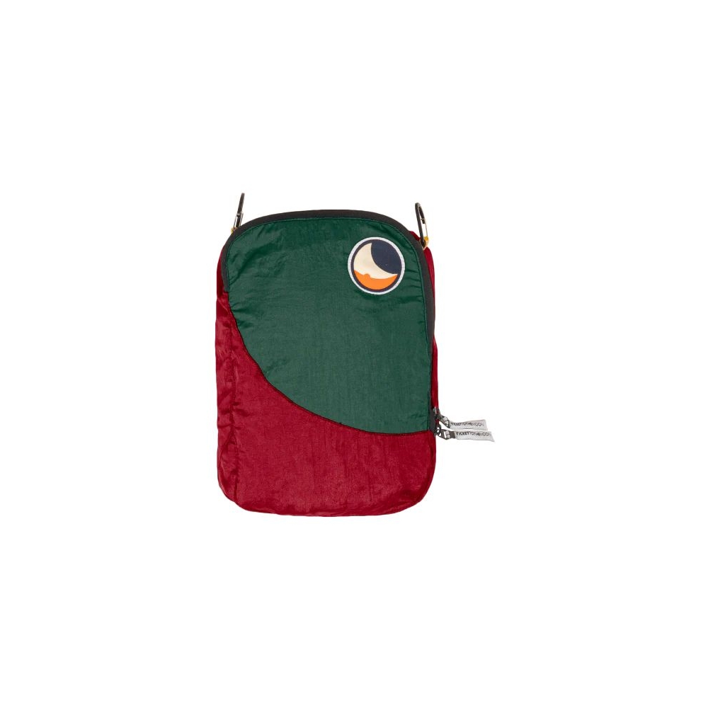 Ticket to the Moon Travel Cube M Burgundy / Dark Green TMTCM3405 reisaccessoires online bestellen bij Kathmandu Outdoor & Travel