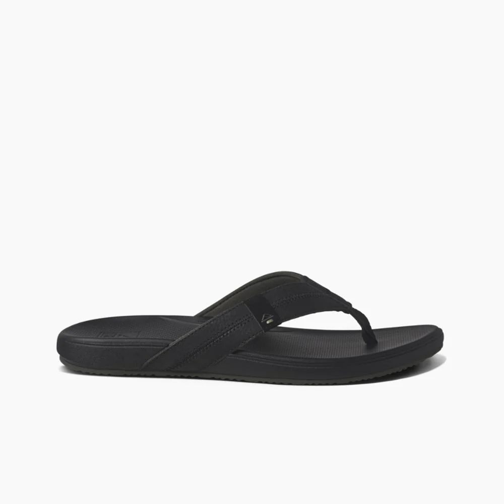 Reef Cushion Phantom 2.0 Black CJ4346 slippers online bestellen bij Kathmandu Outdoor & Travel