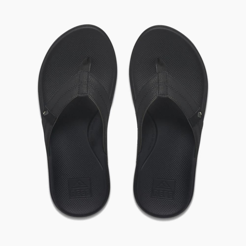Reef Cushion Phantom 2.0 Black CJ4346 slippers online bestellen bij Kathmandu Outdoor & Travel