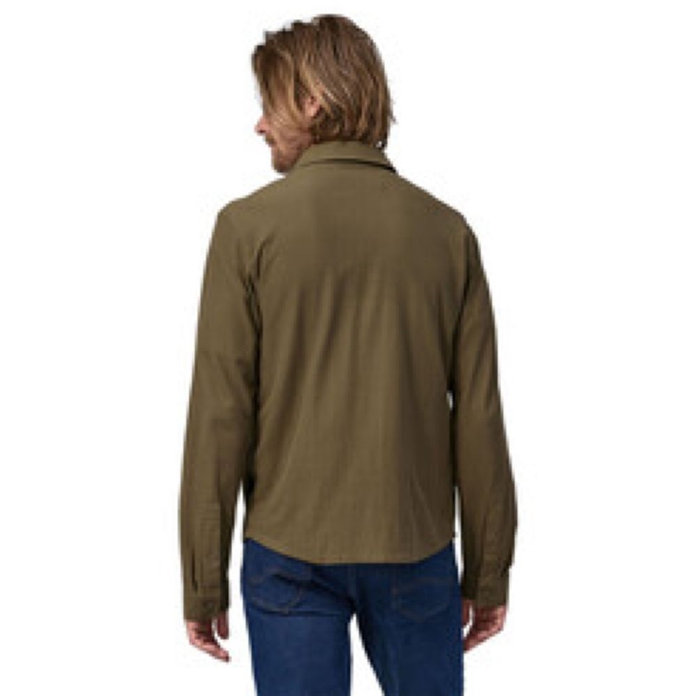 Patagonia Knoven Shirt Sage Khaki 41875-SKA shirts en tops online bestellen bij Kathmandu Outdoor & Travel