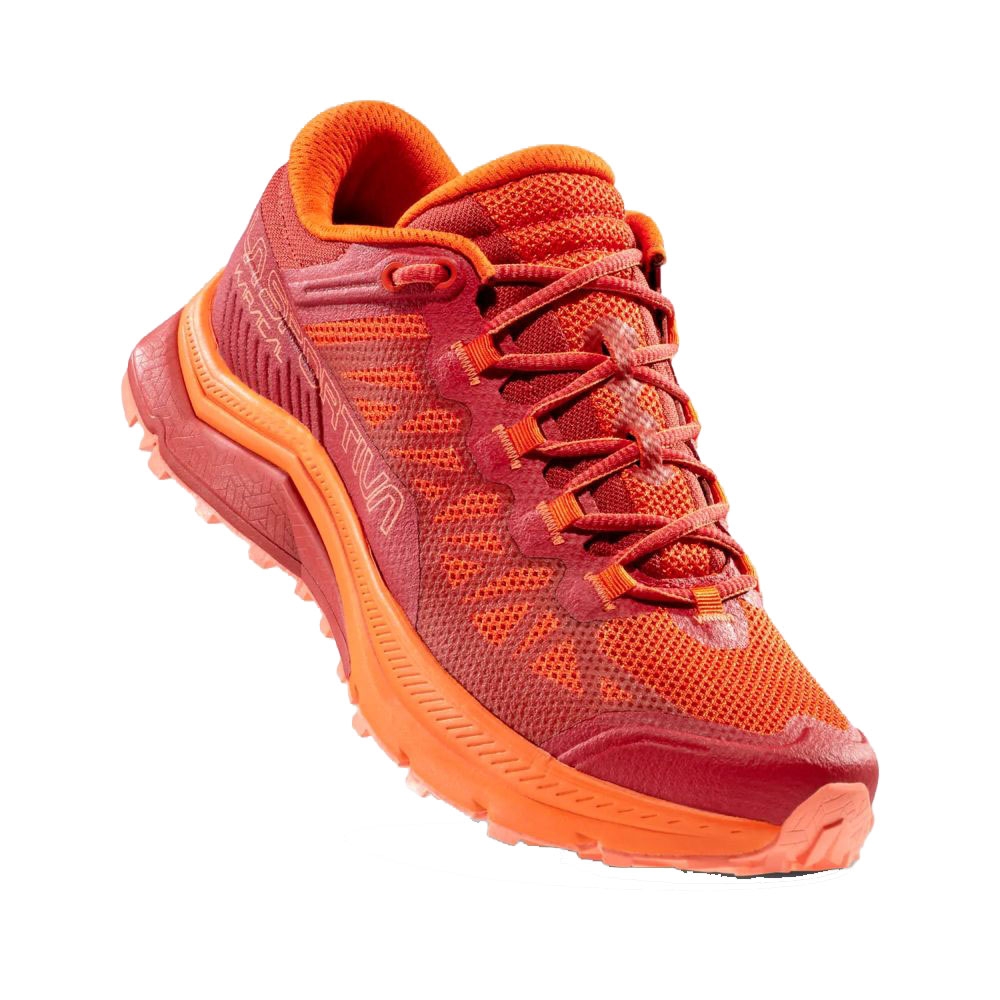 La Sportiva Karacal Woman  Cherry Tomato/Velvet 46V322323 wandelschoenen dames online bestellen bij Kathmandu Outdoor & Travel