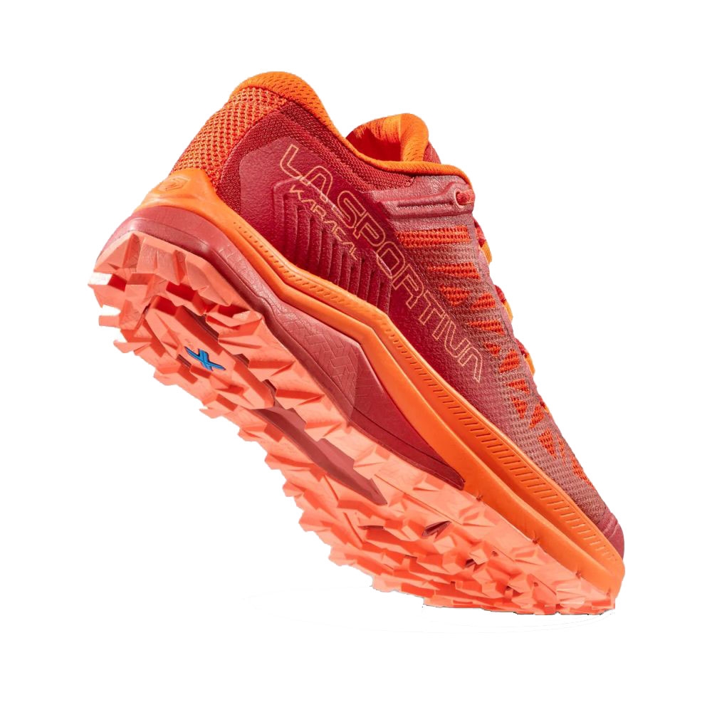 La Sportiva Karacal Woman  Cherry Tomato/Velvet 46V322323 wandelschoenen dames online bestellen bij Kathmandu Outdoor & Travel