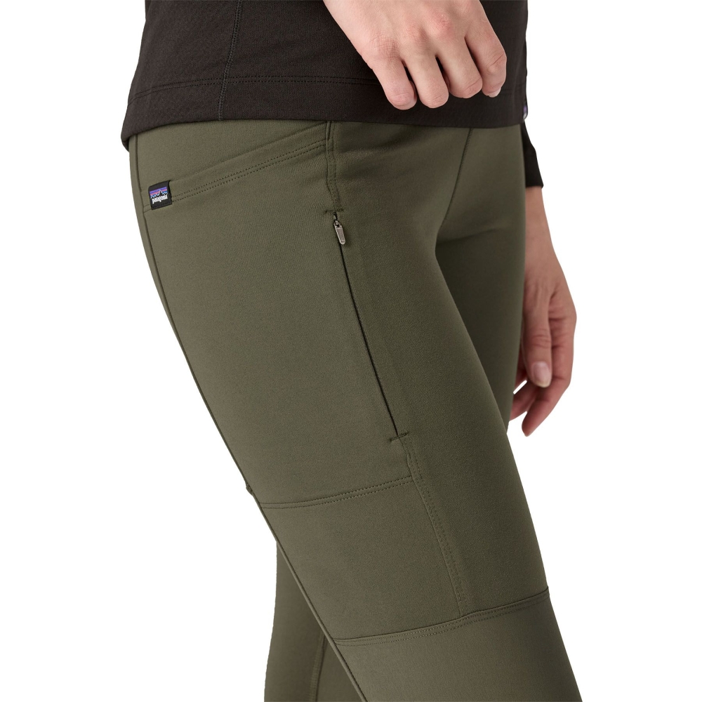 Patagonia Pack Out Hike Tights Women's Pine Needle Green 21975-PNGR broeken online bestellen bij Kathmandu Outdoor & Travel