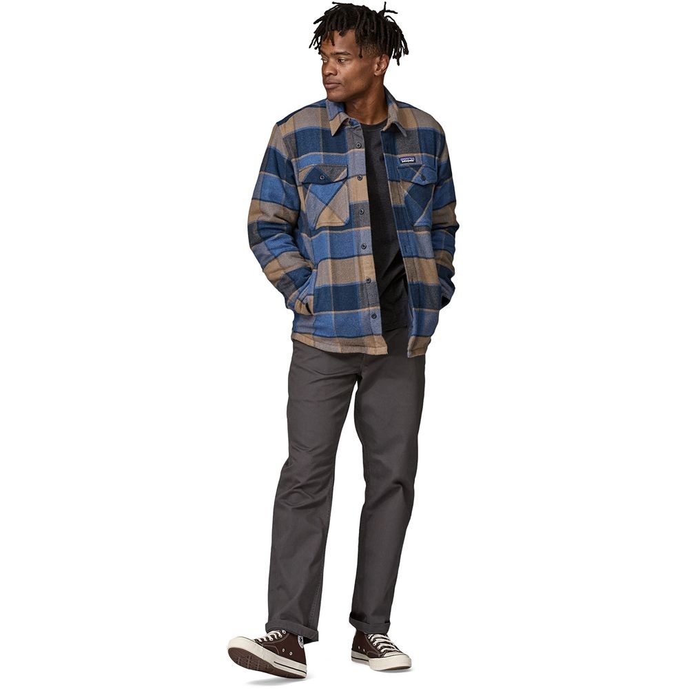 Patagonia LW Insulated Fjord Flannel Shirt William: Smolder Blue 20386-WMBL shirts en tops online bestellen bij Kathmandu Outdoor & Travel