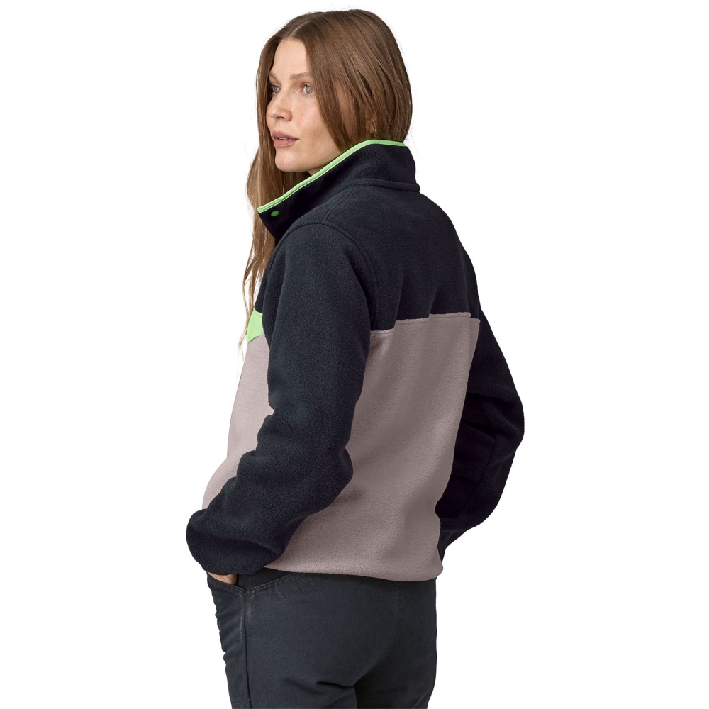Patagonia LW Synch Snap-T P/O Women's Echo Purple 25455-ECPU fleeces en truien online bestellen bij Kathmandu Outdoor & Travel