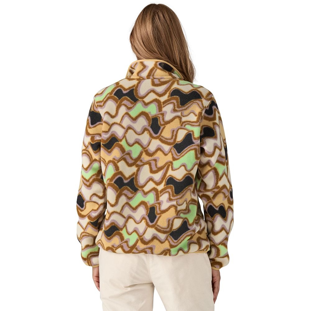 Patagonia LW Synch Snap-T P/O Women's Small Currents: Natural 25455-SCNL fleeces en truien online bestellen bij Kathmandu Outdoor & Travel