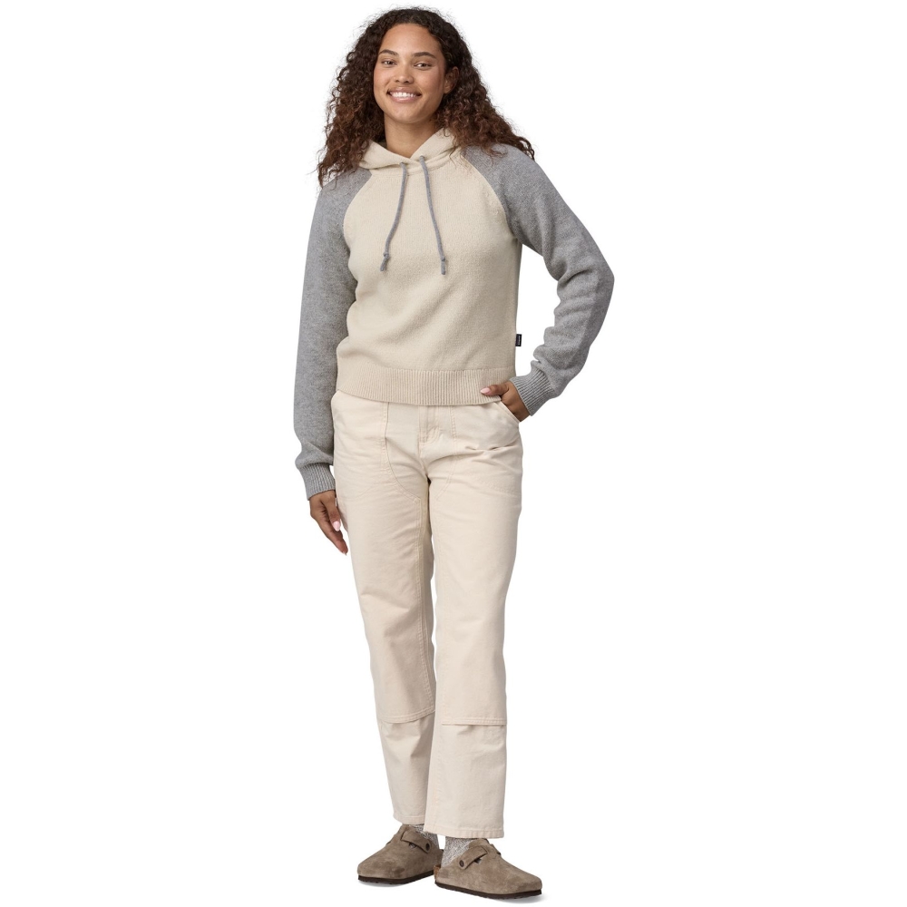 Patagonia Recycled Wool-Blend Hooded P/O Sweater Women's Dyno White 51095-DYWH fleeces en truien online bestellen bij Kathmandu Outdoor & Travel