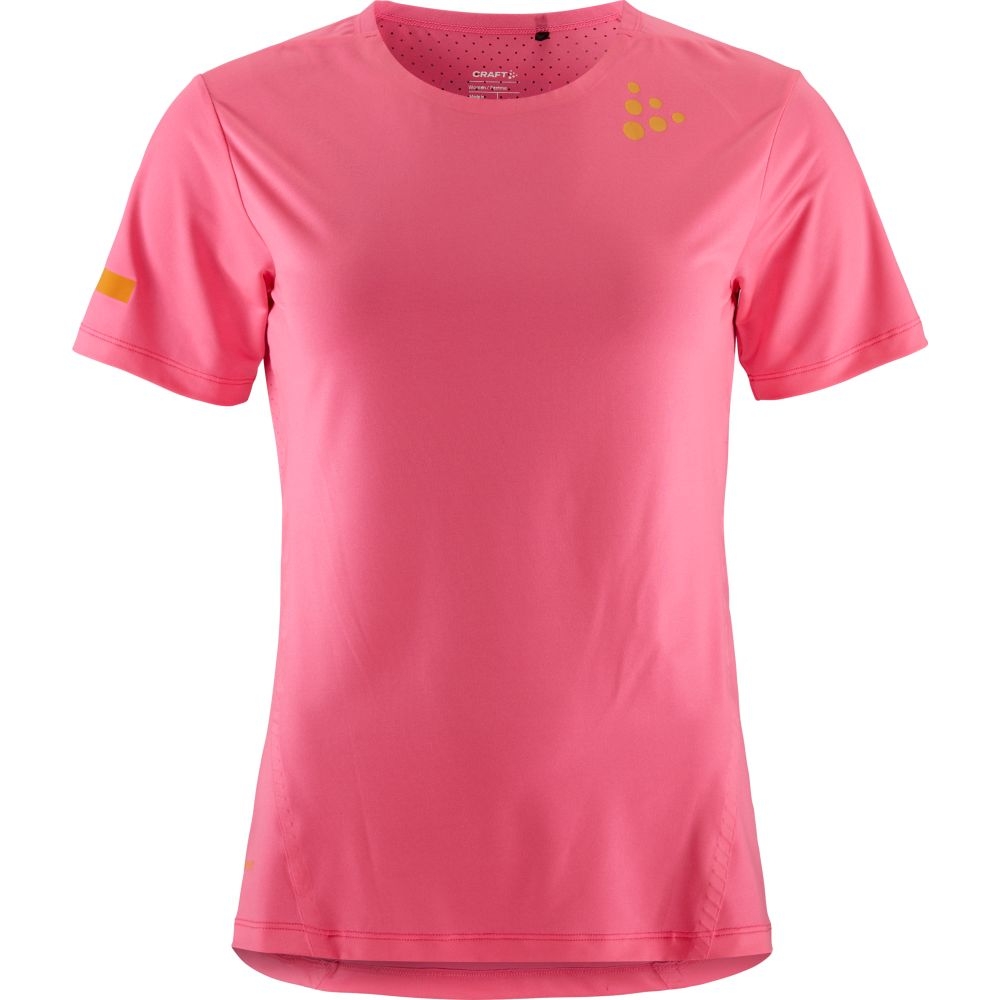 Craft Pro Hypervent Tee 2 Women's Fuchsia 1914598-745000 shirts en tops online bestellen bij Kathmandu Outdoor & Travel