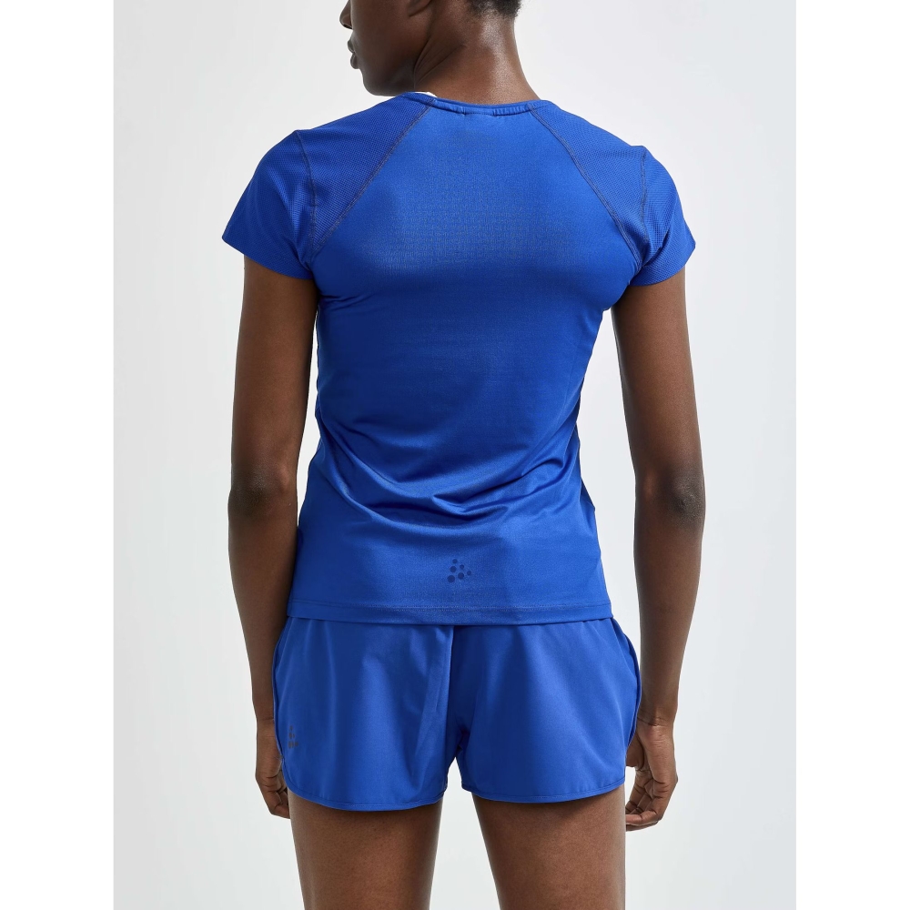Craft Adv Essence SS Slim Tee Women's Jump 1908767-359000 shirts en tops online bestellen bij Kathmandu Outdoor & Travel