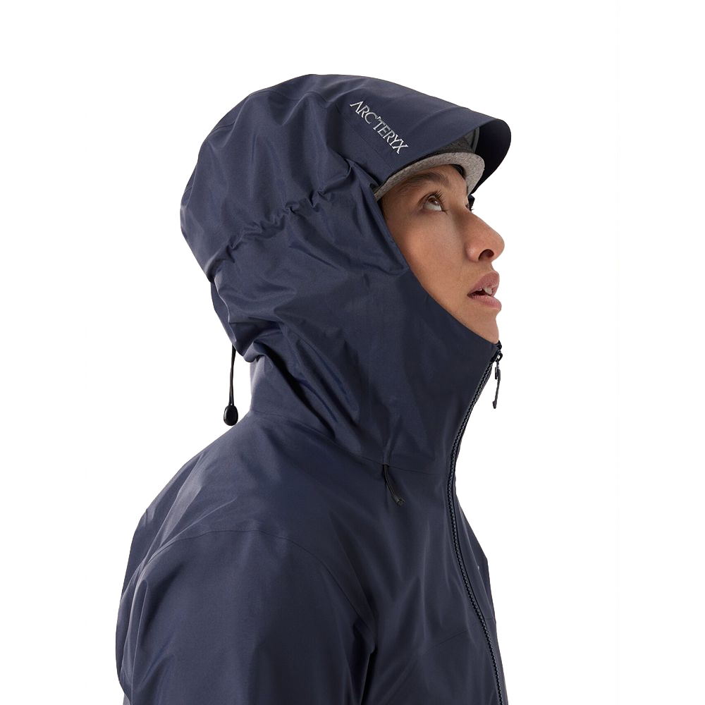 Arc'teryx Beta SL Jkt Women's Black Sapphire 9680-Black Sapphire jassen online bestellen bij Kathmandu Outdoor & Travel
